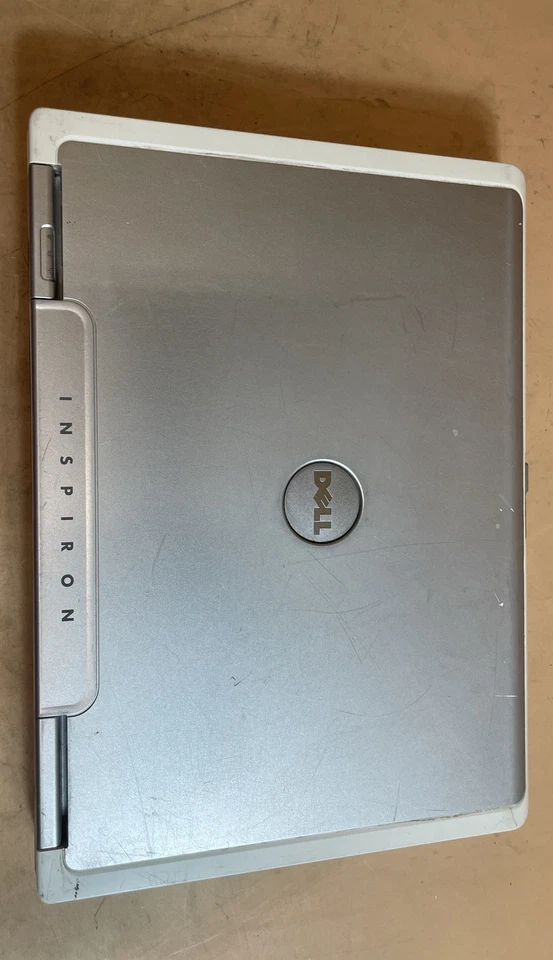 Laptop Dell Inspiron 6000 PP12L 15.4" Intel Celeron Windows XP sin disco duro Foto 4 de 4