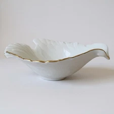 Lenox Dove Trinket Dish Ivory Gold Trim Porcelain Bird Shaped Candy Bowl Jewelry