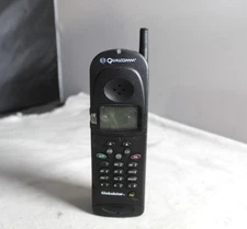 Qualcomm Globalstar GSP-1600 Handheld Tri-Mode Portable Satellite Phone