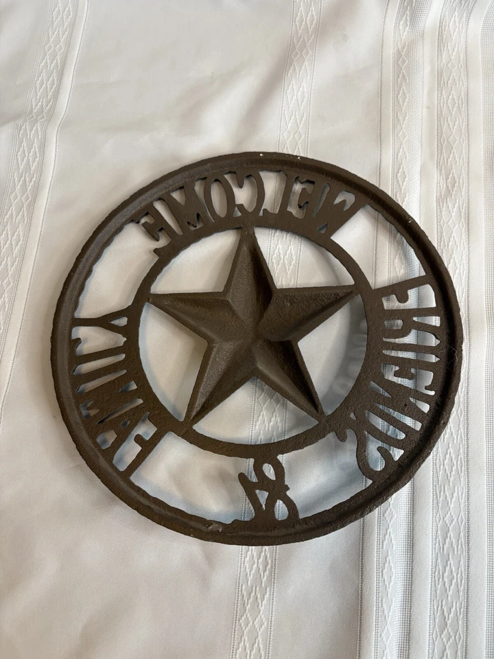 Cast Iron Welcome Friends Family Sign Rustic Barn Western Wall Decor With Star - Image 2 of 3
