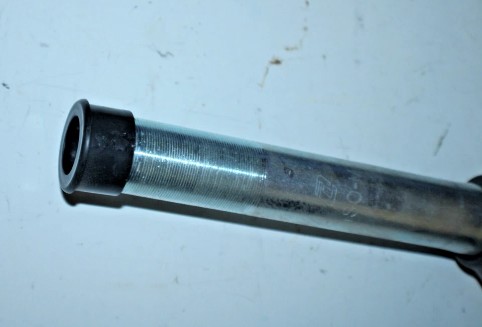 Zoom Masera 386 MTB Suspension Fork 20" Kids Bike 1/8" Threaded 170mm Disc Black - Image 3 of 4