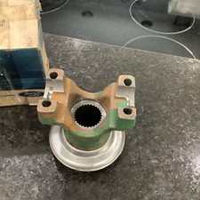 Nos 1974 Ford Truck 28 Spline 9 Rear End Yoke D4tz-4851-d Nos 1974 Ford Truck 28 Spline 9 Rear End Yoke D4tz-4851-d
