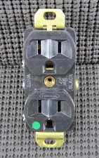 HUBBELL HBL8200HG 15A 125V NEMA 5-15R BLACK M2 HOSPITAL DUPLEX RECEPTACLE