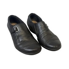 Clarks Shoes Womens Size 6 Black Cushion Soft Slip On Comfort Leather Loafers