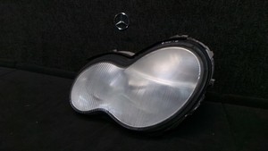 E40-0 * Mercedes-Benz W203 C-Klasse Scheinwerfer links   A2038200161