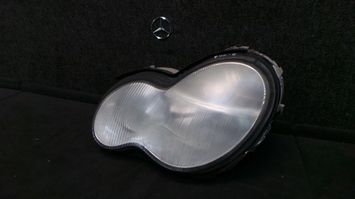 E40-0 * Mercedes-Benz W203 C-Klasse Scheinwerfer links   A2038200161