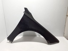 Mercedes-Benz CLA C117 X117 W117 2018 Rechts Kotflügel A1178810600 AUA153043 Mercedes-Benz CLA C117 X117 W117 2018 Rechts Kotflügel A1178810600 AUA153043