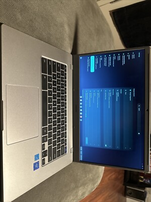 Samsung Chromebook 15.6'' (32GB eMMC, Intel Celeron, 1.1GHz, 4GB RAM) - Platinum