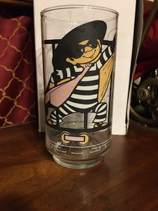 VINTAGE 1977 McDONALDS HAMBURGLAR COLLECTOR SERIES GLASS