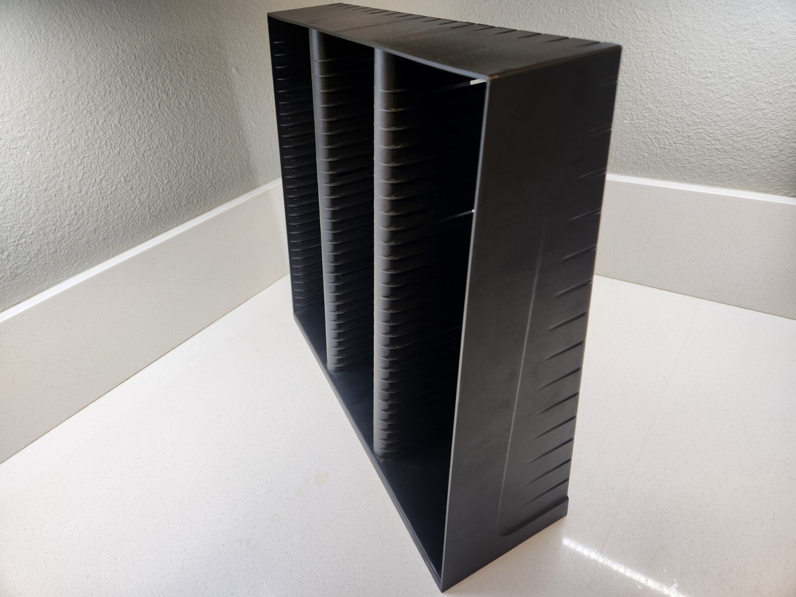 Laserline 16” 90 CD Shelf Storage Black Case Rack CD90 eBay