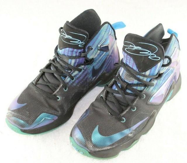 boys size 13 basketball shoes