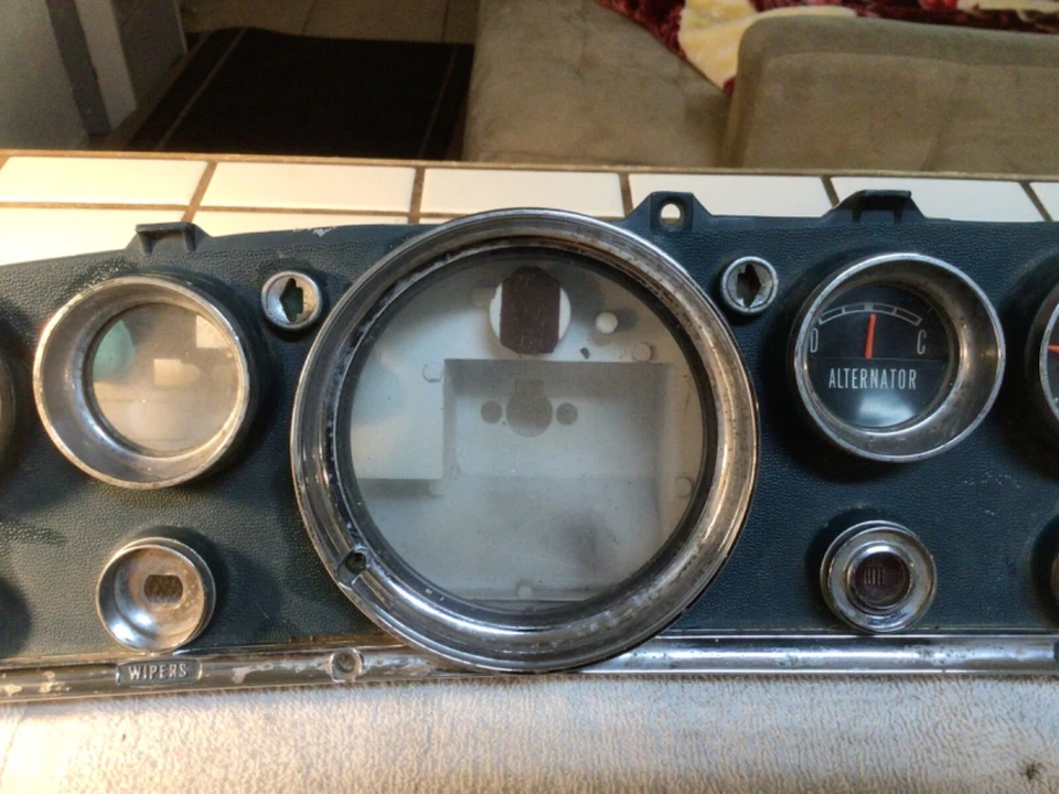 Cuadro de instrumentos Chrysler carcasa 1964 64 Chrysler usado Foto 3 de 4