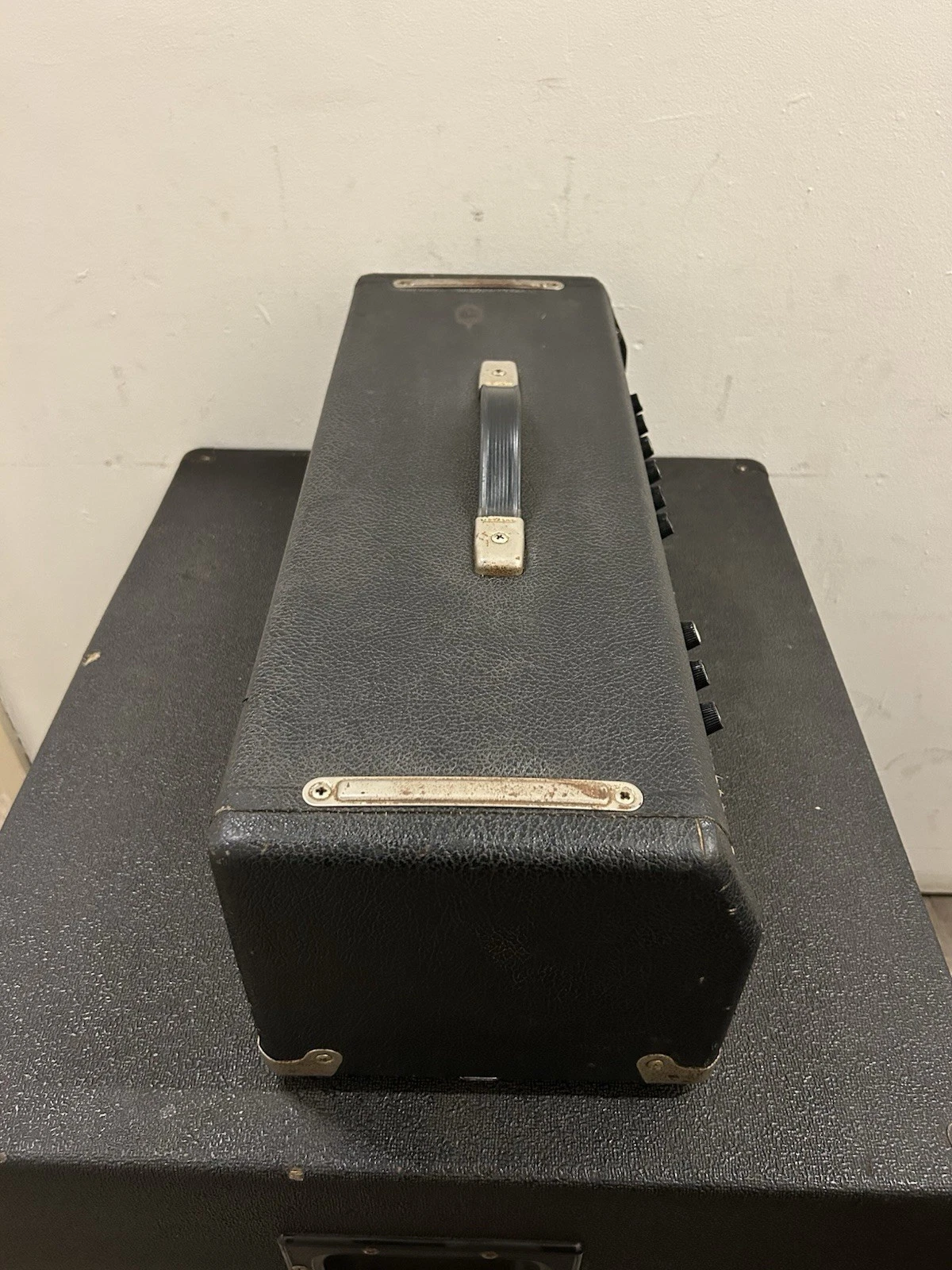 Picture 5 of 24
