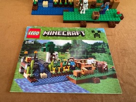 21114 LEGO Complete Minecraft: The Farm with manual & all minifigures