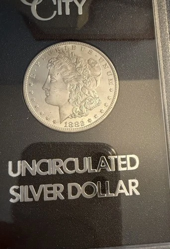 1882 CC GSA Uncirculated Morgan Silver Dollar with COA and Box Coin#9