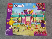 LEGO FRIENDS HEARTLAKE CITY CANDY STORE 42649 - 376 PIECES BRAND NEW IN BOX