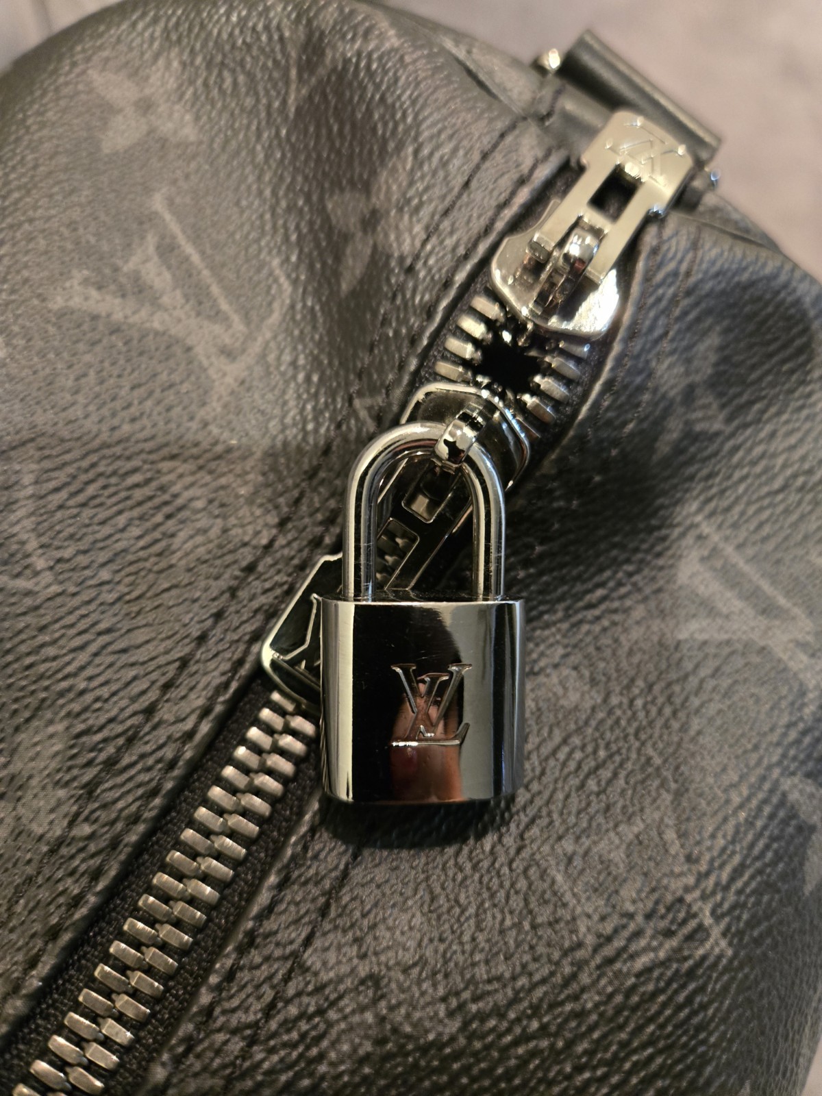 Louis Vuitton Monogram Eclipse  Keepall Bandouliè… - image 14