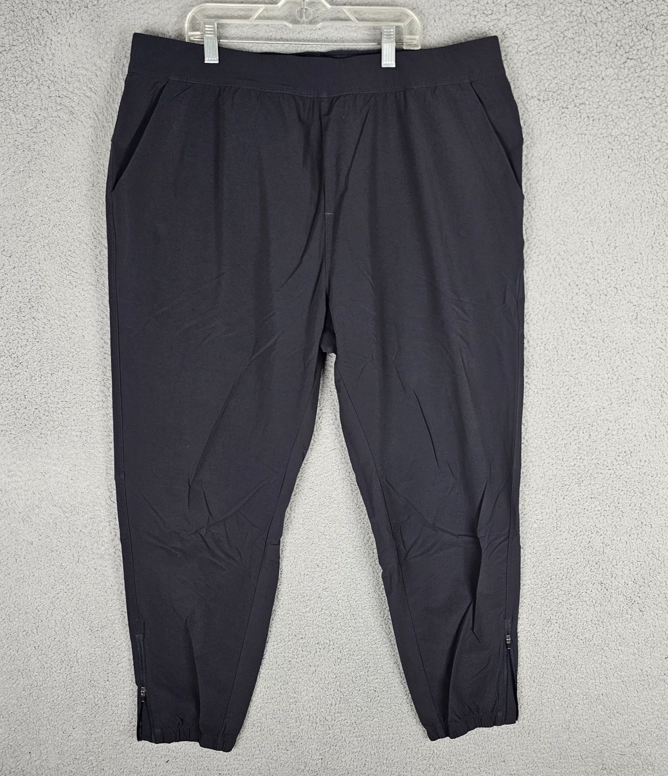 Public Rec Joggers Mens 40x32 Athletic Stretch Elastic Waist Ankle Zip
