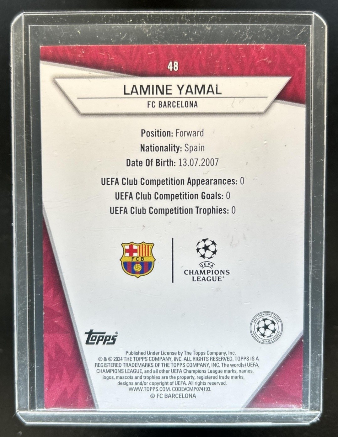 2023-24 Topps UEFA Superstars Lamine Yamal RC Golden Pixels Rookie #48 Barcelona view 2