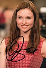 MUSIC/DANCING: SOPHIE ELLIS-BEXTER SIGNED 6x4 PORTRAIT PHOTO+COA