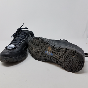 skechers sure track trickel