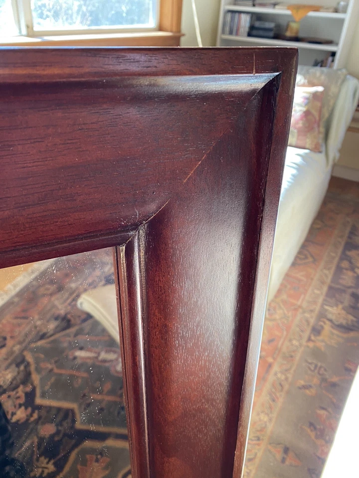 Espejo tocador Coaster Louis Philippe madera de cerezo 200434 34,5” X 1” X 39,25” Foto 3 de 4