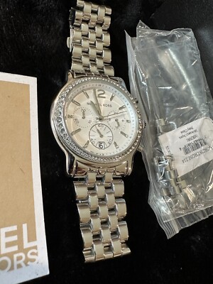 MICHAEL KORS SILVER STAINLESS STEEL RHINESTONE WOMENS WATCH  display picture 1