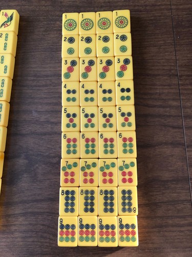 Mah Jong Set Bakelite with 152 Tiles, 4 Racks, 2 red dice - Picture 5 of 17