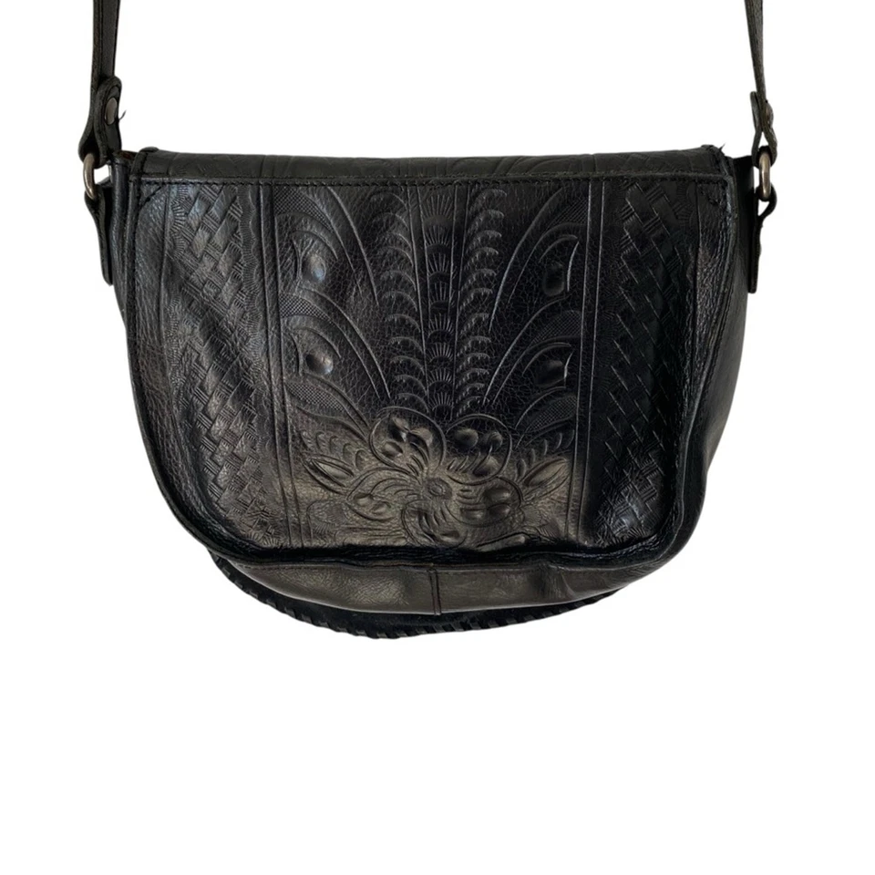 Patricia Nash Black Leather Tooled Crossbody Saddle Bag Western Boho Purse - Image 4 of 4