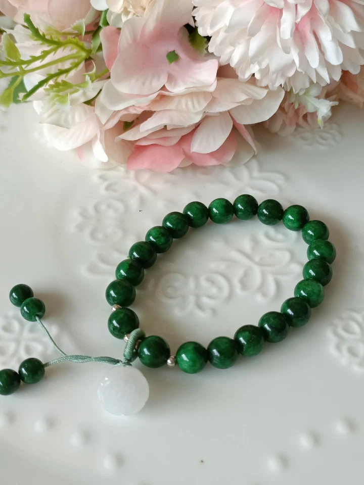 Sehr Schöne Armband aus natürlichem Jaspis mit Lotusanhänger aus weißer Jade - Bild 4 von 4