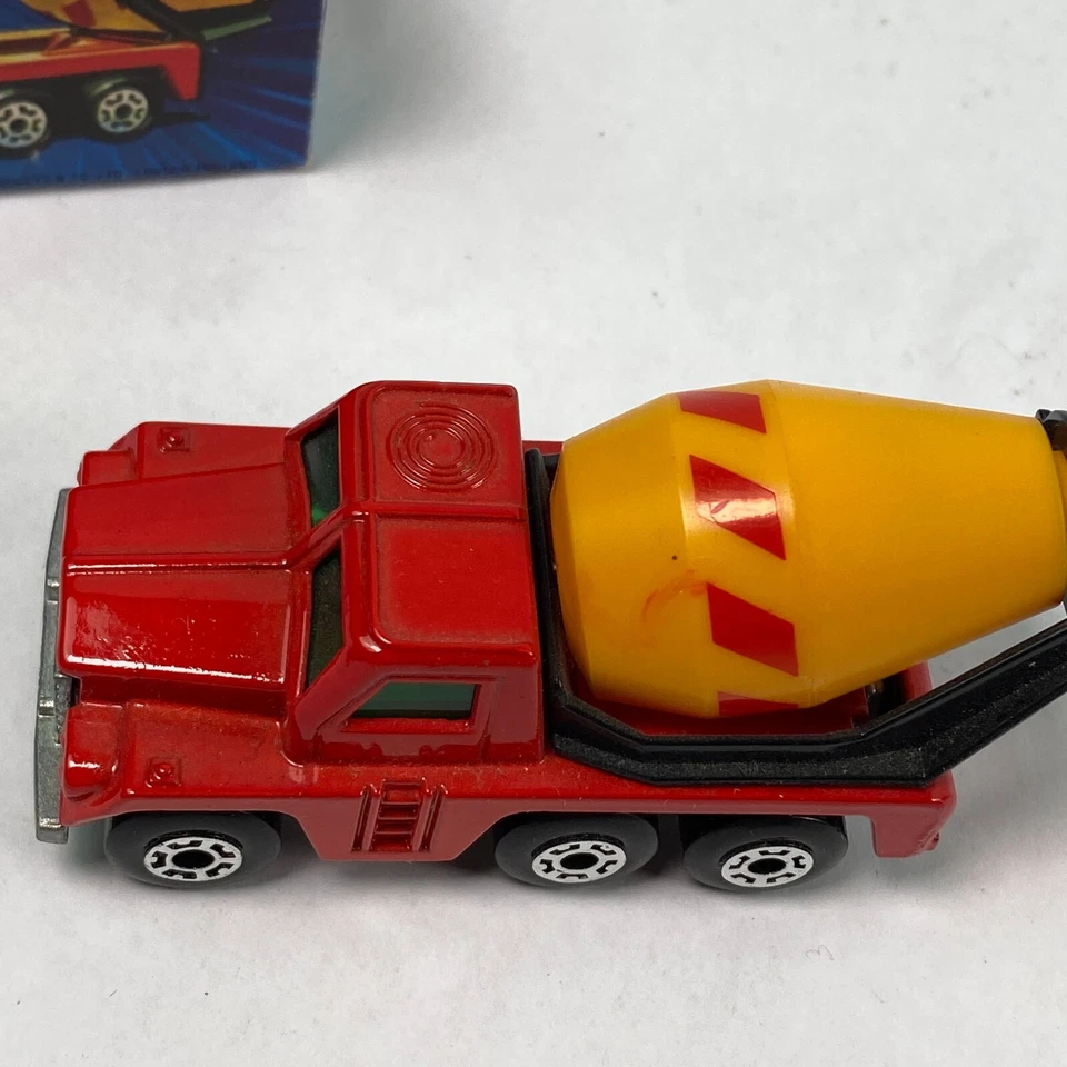 Matchbox Cement Truck Superfast Red 19 Toy Car With Box 1976 Lesney With Box - Image 2 of 4