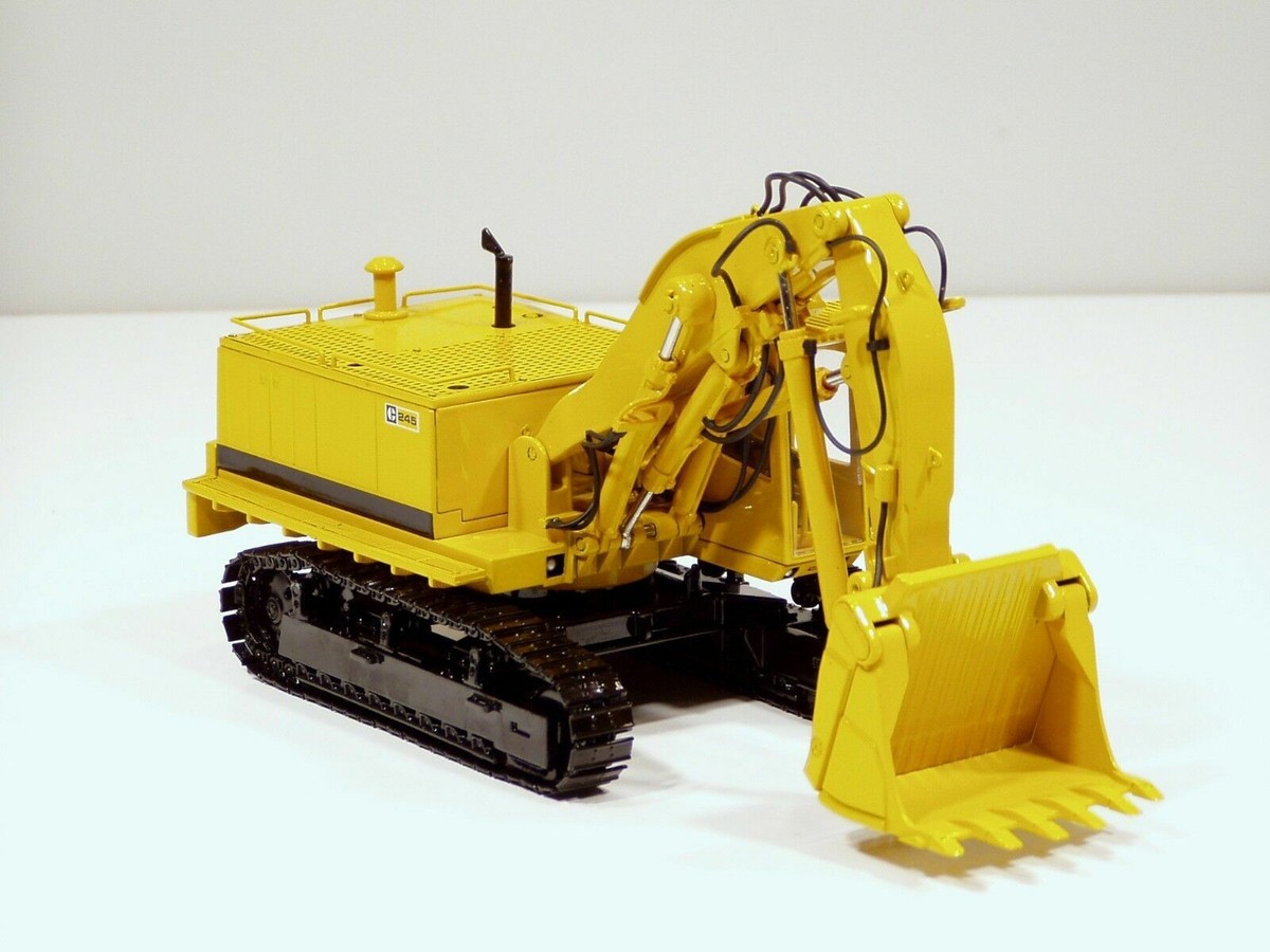 CCM Cat (Caterpillar) 245 Front Shovel; 
