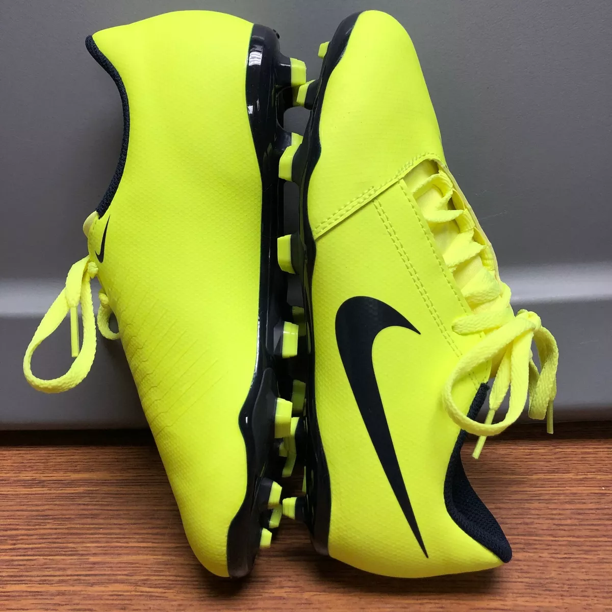 Nike boys soccer cheap