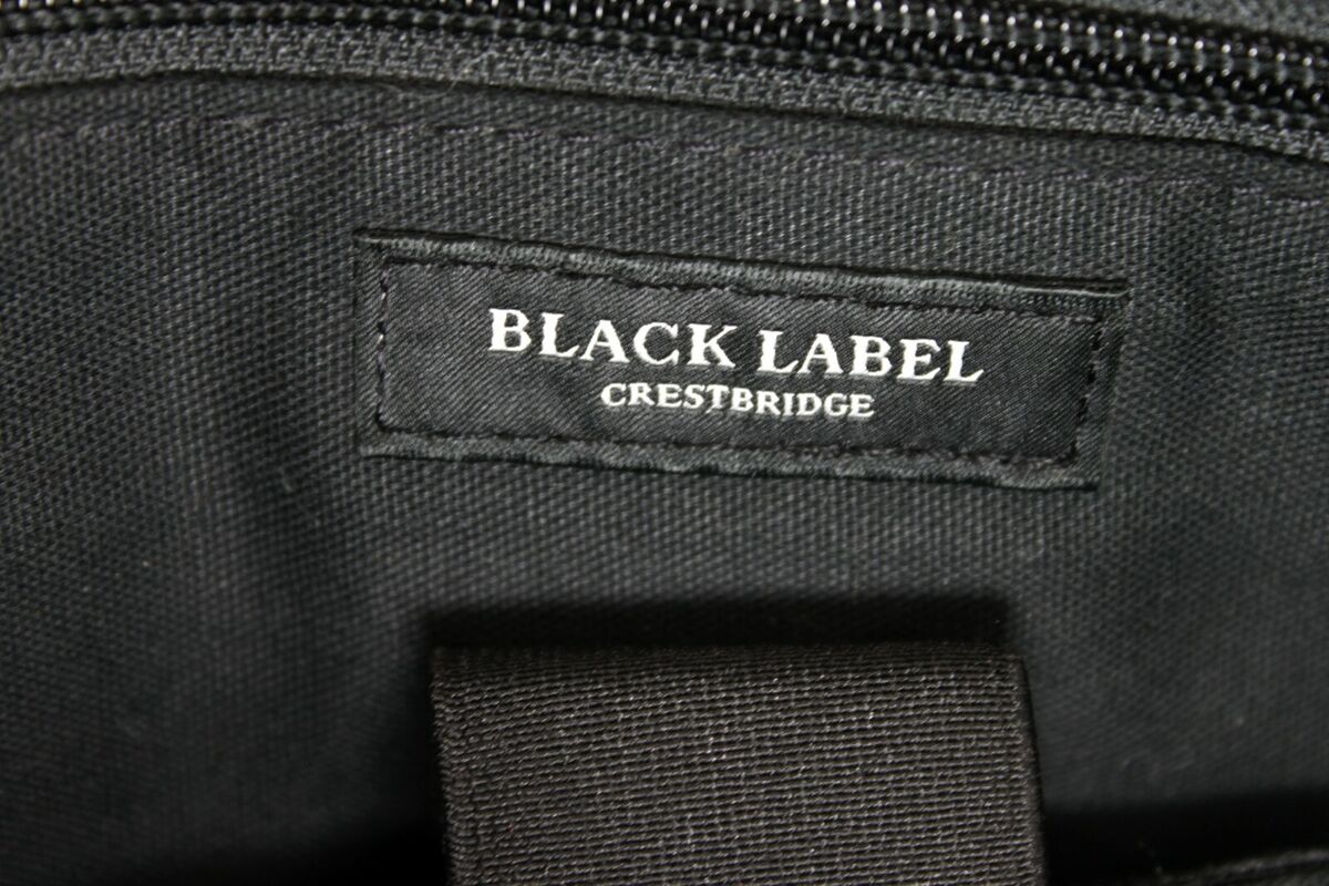 BLACK LABEL Crestbridge Nylon & Leather Messanger Bag Shoulder Bag