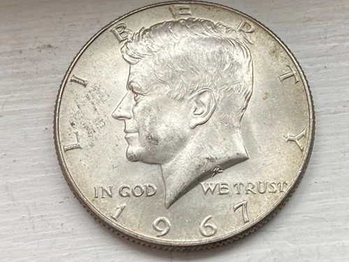 1967 Kennedy Half Dollar No Mint Mark 40% Silver