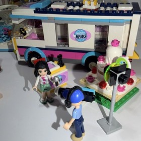 Lego Friends 41035, 41056 Lot Incomplete And Complete Sets - 8 Mini figures