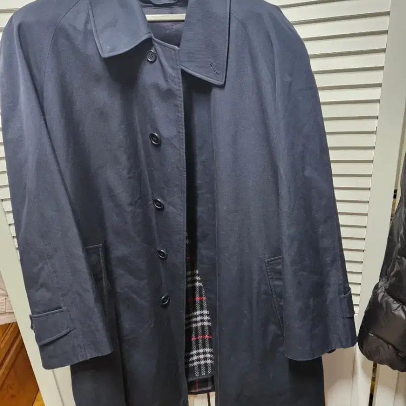 Burberry Genuine Coat Size 110 Classic Design