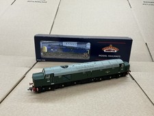 BACHMANN OO GAUGE DIESEL LOCOMOTIVE CLASS 40 BR GREEN INDICATOR 32-475 NICE !