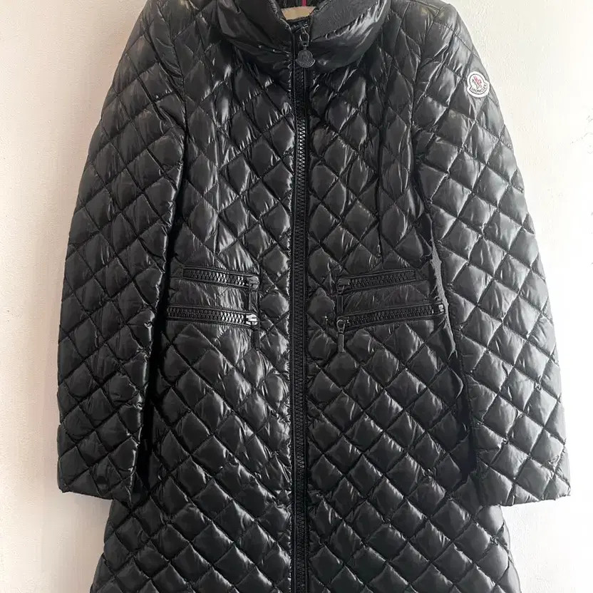 Moncler Grandeval Lightweight Padded Coat for Women thumbnail 3