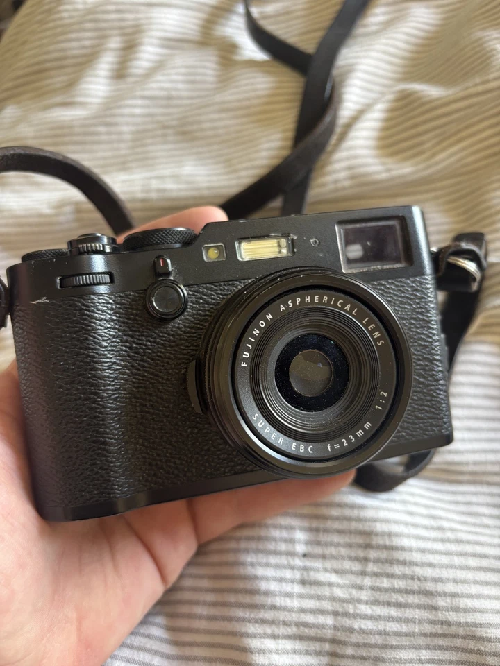 Fujifilm X100F, photo 2 of 5