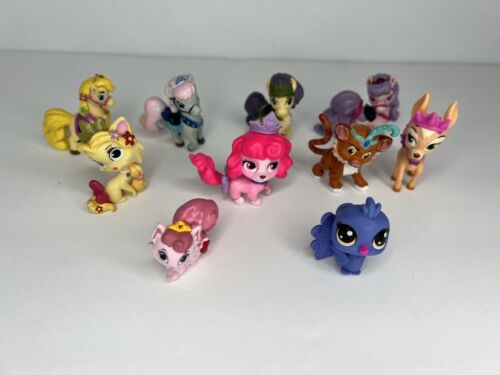 Disney Princess Palace Pets: My Busy Books LOT w 10 Figurines (No Playmat) 2015 - Picture 4 of 15