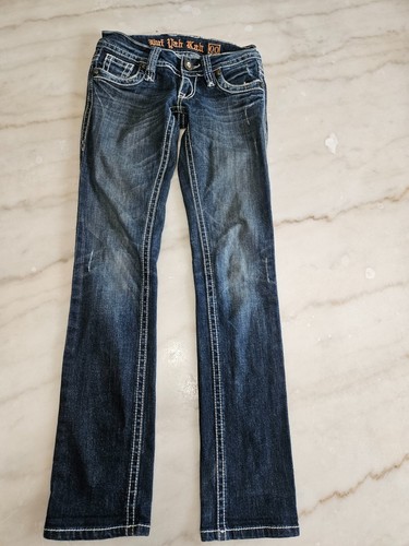 Bui Yah Kah Women's Low Rise Boot Cut Jeans Size 24
