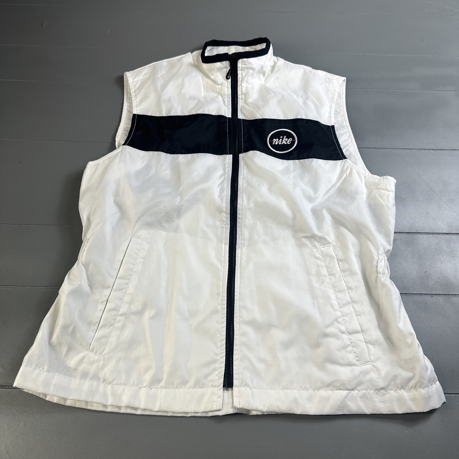 Retro Nike 90s Windbreaker Vest Jacket Women's Medium White Black
