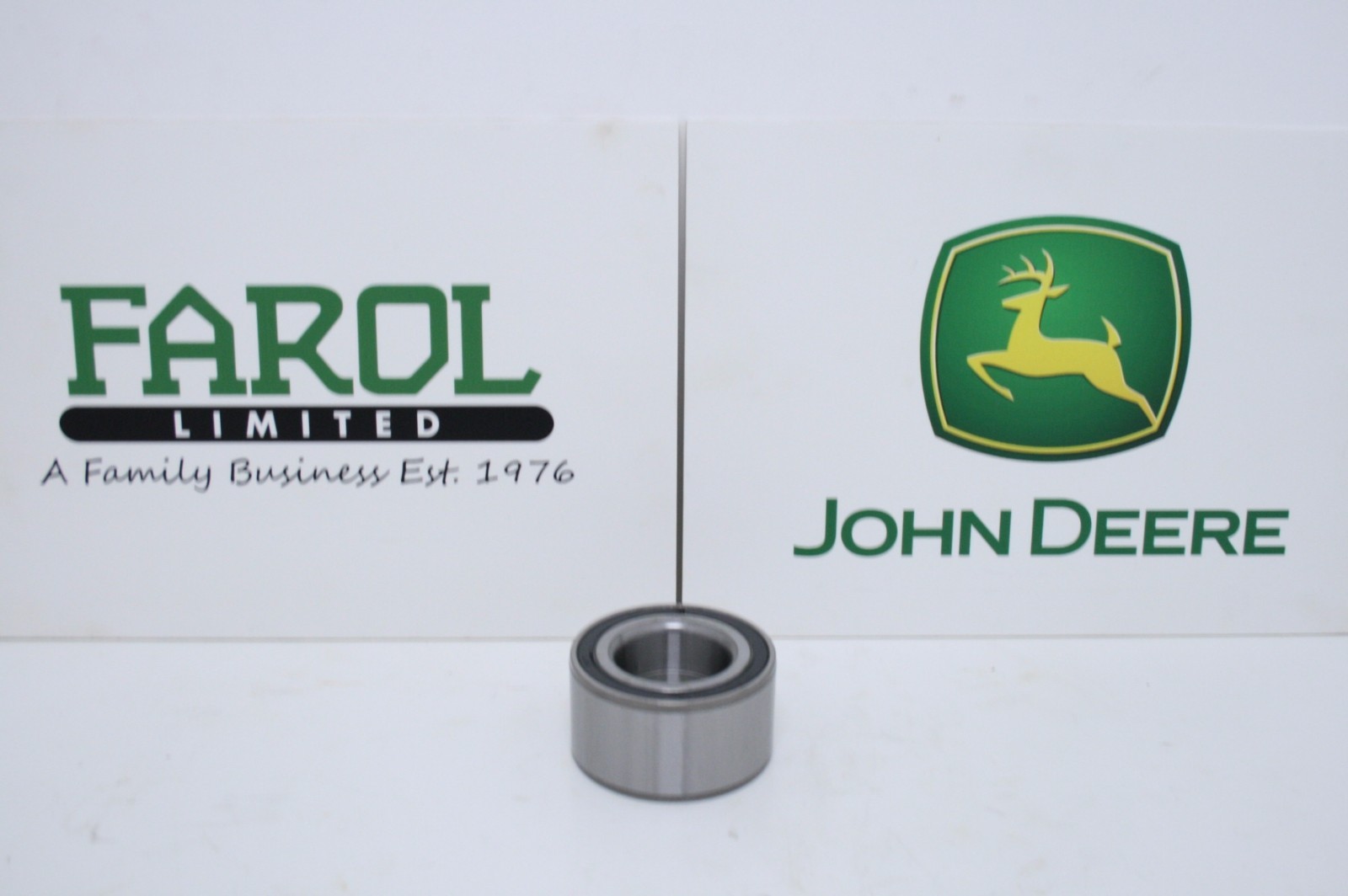 Genuine John Deere Gator Front Wheel Hub Bearing AM148394 XUV 825i 855D