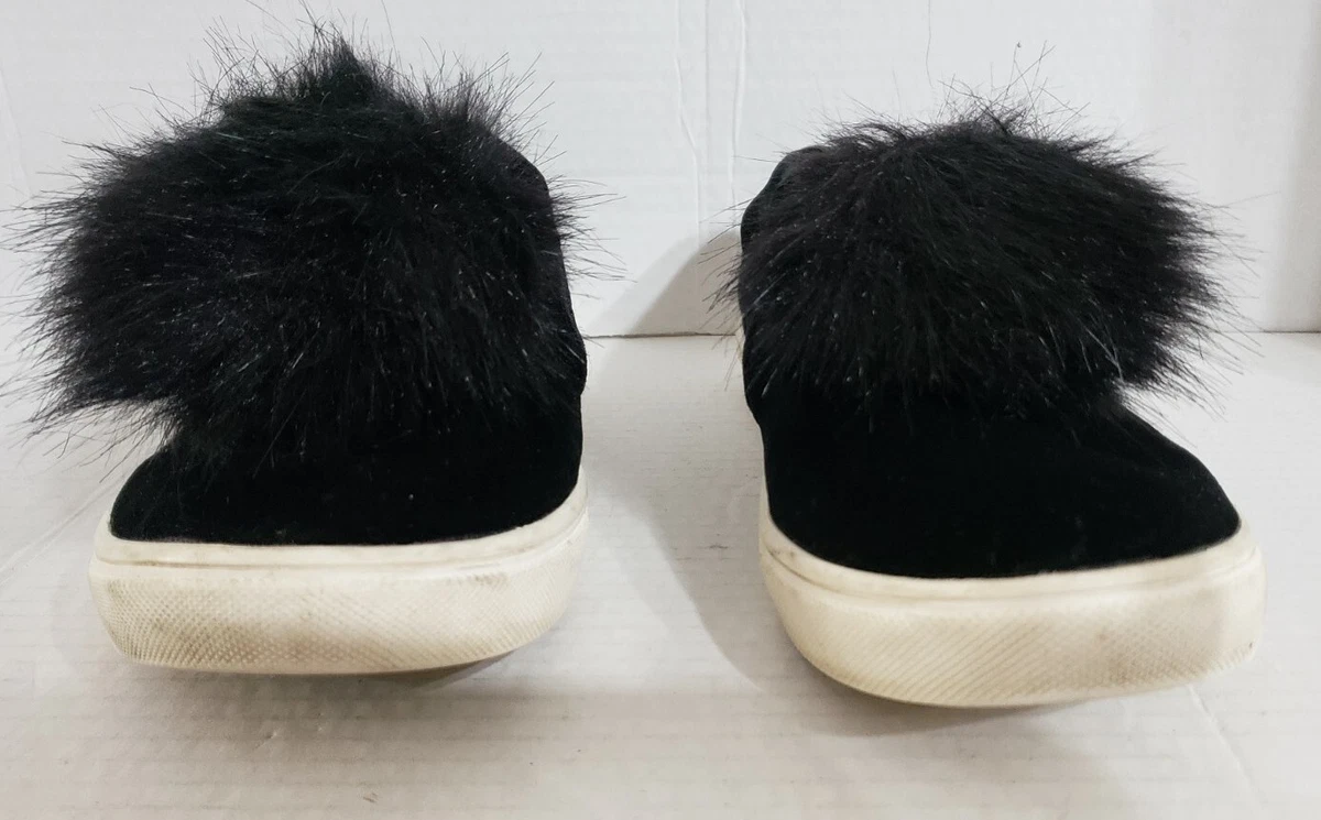 Betsey johnson shop pom pom shoes