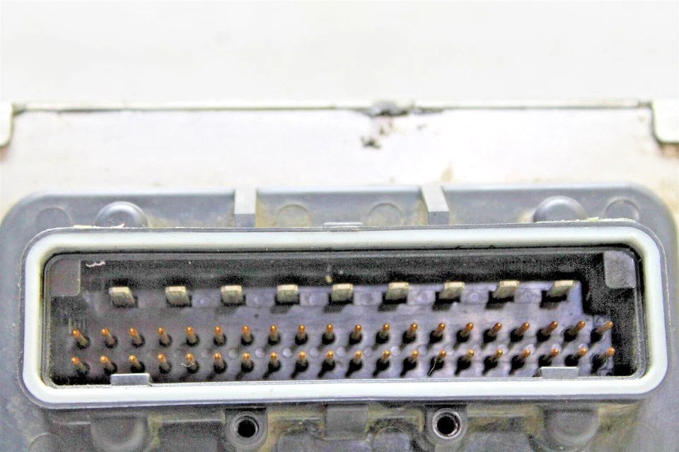 2004-2005 Dodge Durango Multifunction Elec Unit P56038664AO Module 719 1P1 B1 - Image 4 of 4