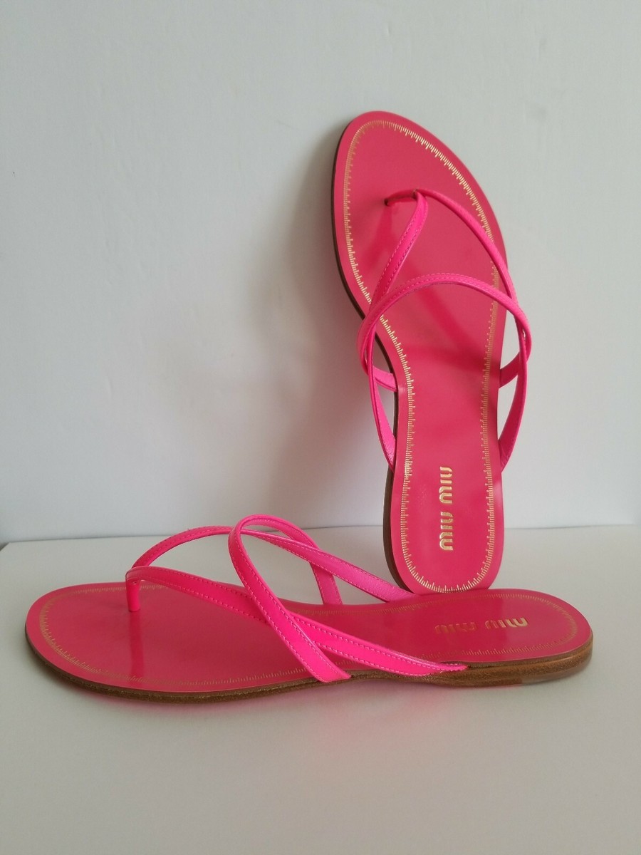 MIU MIU AMAZING FLUORESCENT NEON PINK FLAT THONG SANDALS EU 37 6 I