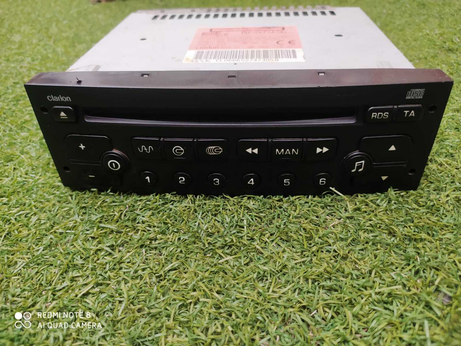 Peugeot Citroen Clarion Pu2471a Car Radio Stereo Cd Player Fully