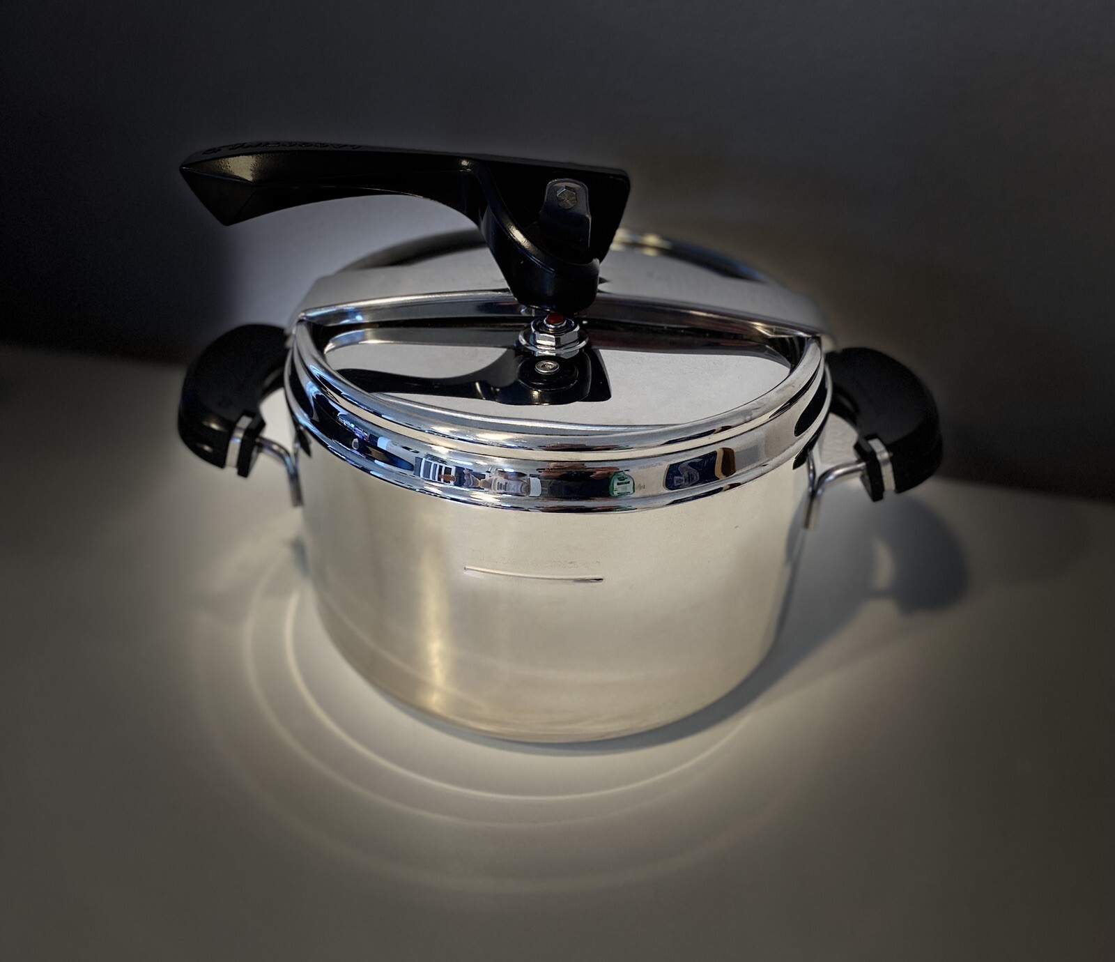 Casseruola Tognana Evoluta 28 Cm - In Alluminio Pressofuso Con Rivestimento Antiaderente