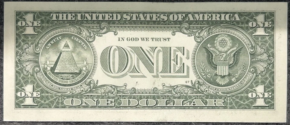 Lot Of 2 ~ 2021 $1 FRN Consecutive Serial Numbers Uncirculated Notes - Image 2 of 4